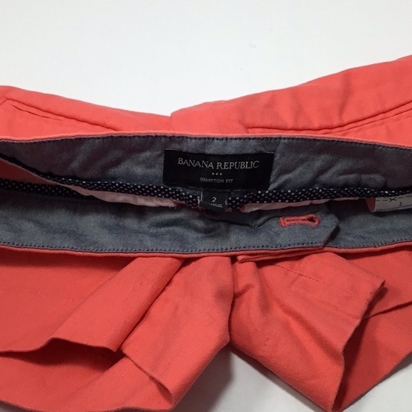 Banana Republic Factory Hampton Fit Coral Shorts Size  2 - Picture 7 of 8